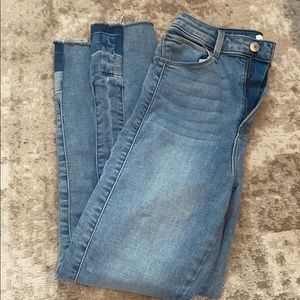 ABERCROMBIE SKINNY JEANS